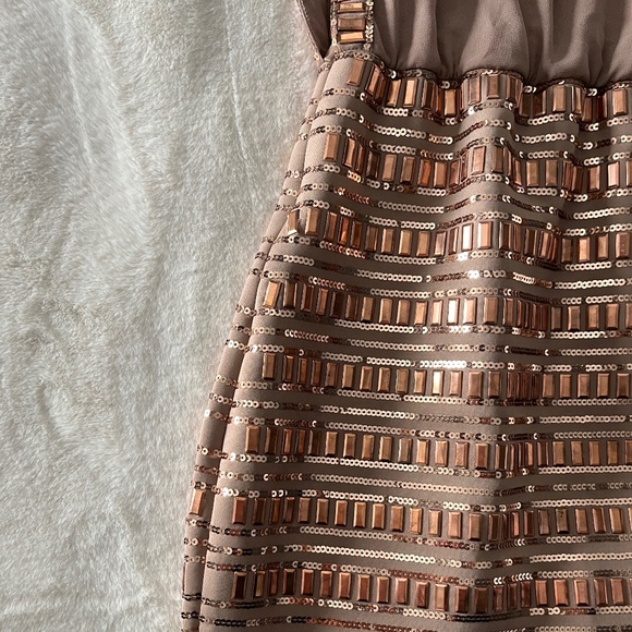 Bebe dress - Picture 10 of 10